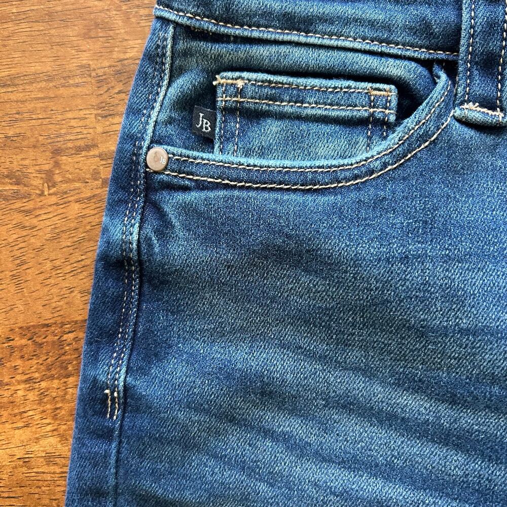 Judy blue women’s jean shorts size large - Picture 8 of 10